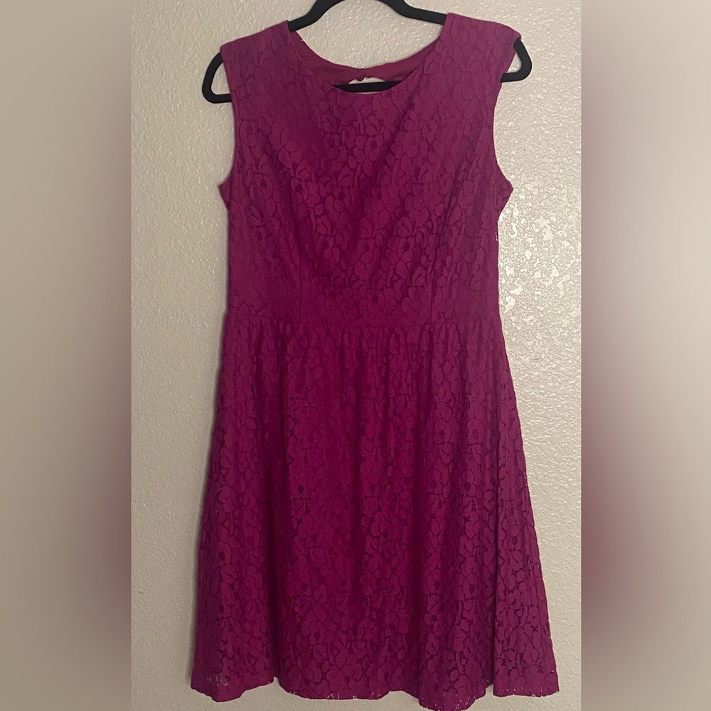 Enfocus Studio Lace overlay Magenta Open Back Sleeveless Dress NWOT Size 10